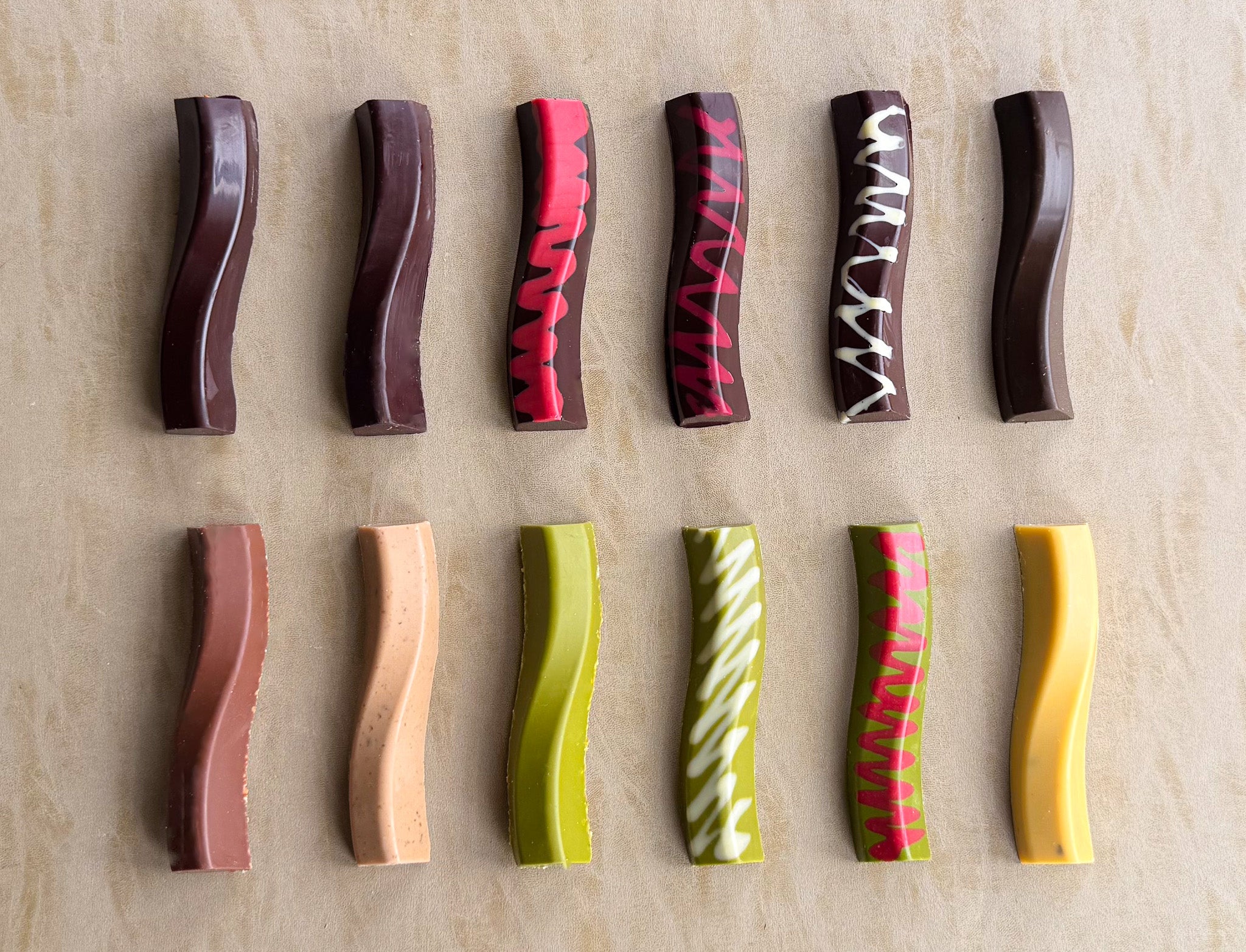 Limited Edition: The Deux Cranes Chocolate Bar Collection – Deux